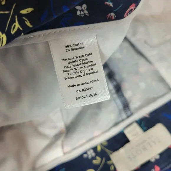 Talbots Multicolor Floral Print Capris - Picture 8 of 9